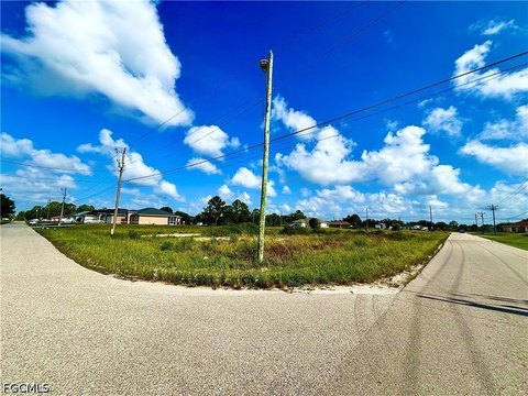 LAND - Lehigh Acres, FL