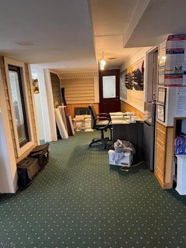 Multi-Use Commercial Building