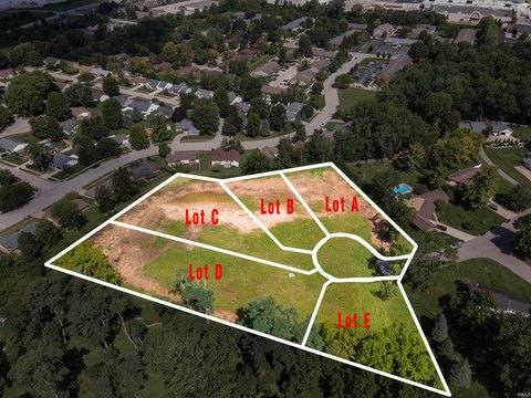 Residential Land in Richmond, IN
