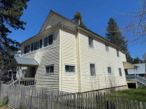 2-Unit Duplex with Metal Roof