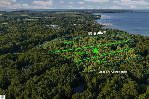 LAND - Northport, MI