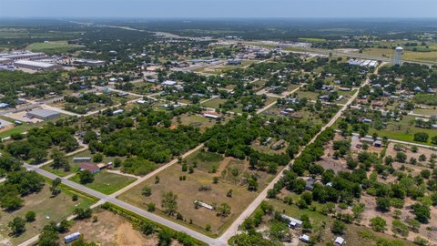 LAND - Cisco, TX
