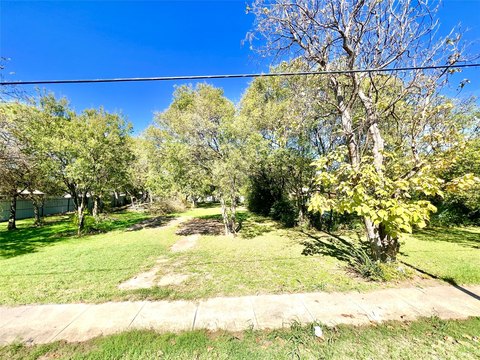 Land, Dallas, TX