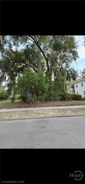 Residential Land in Savannah, GA