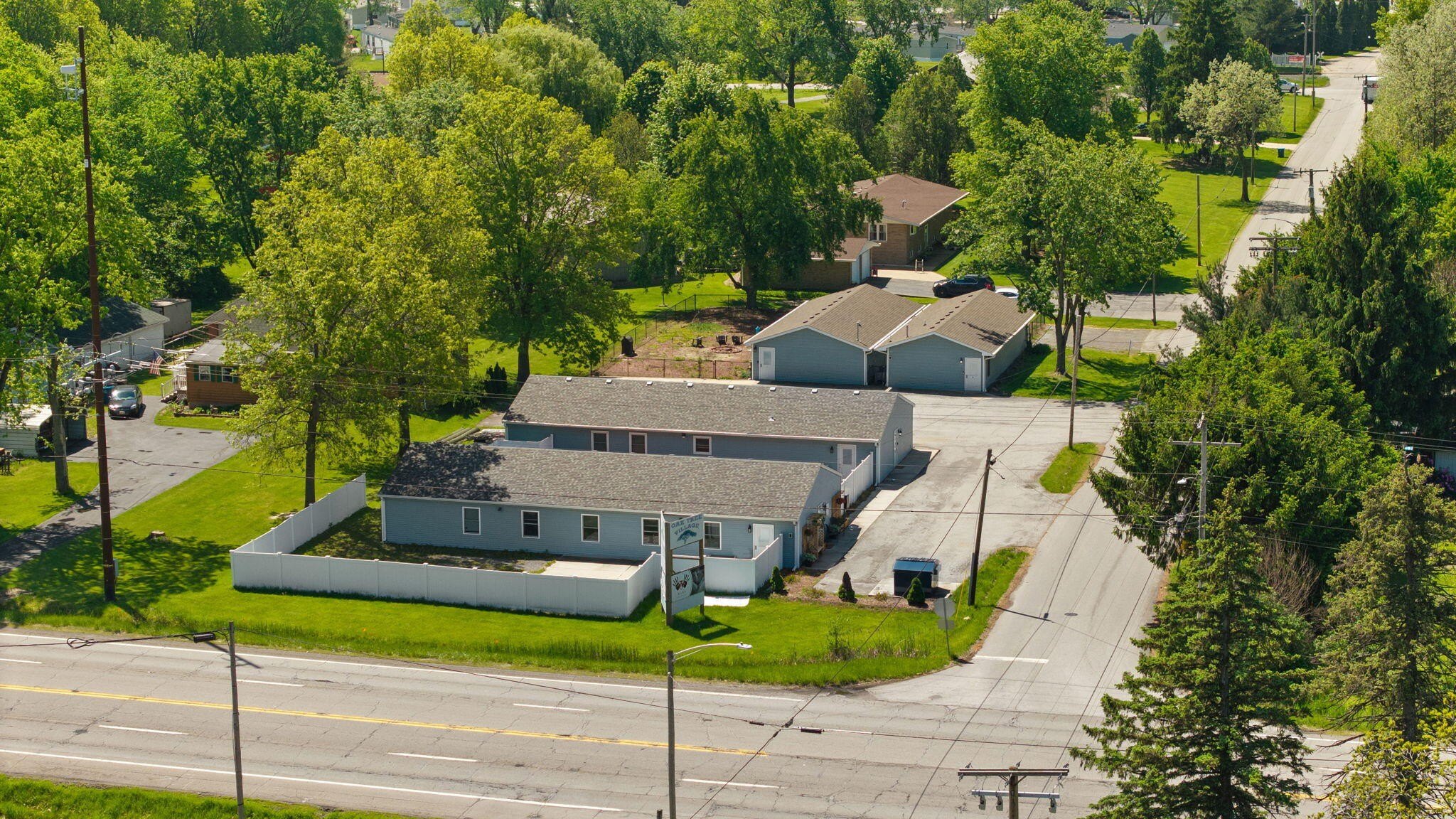 Versatile Commercial Property in Chesterton