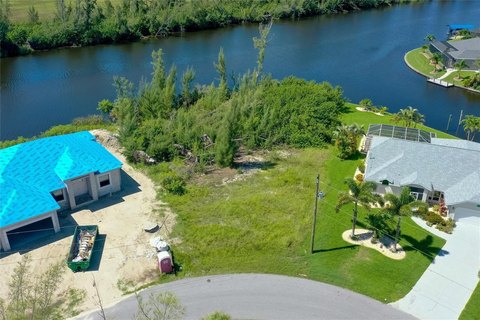 Land, PORT CHARLOTTE, FL