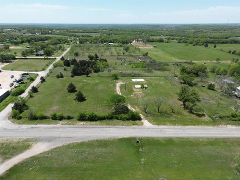 Unimproved Land Near Bowie, Texas