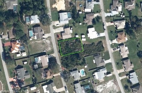 Land, Sebring, FL