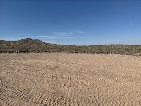 Land, Dolan Springs, AZ