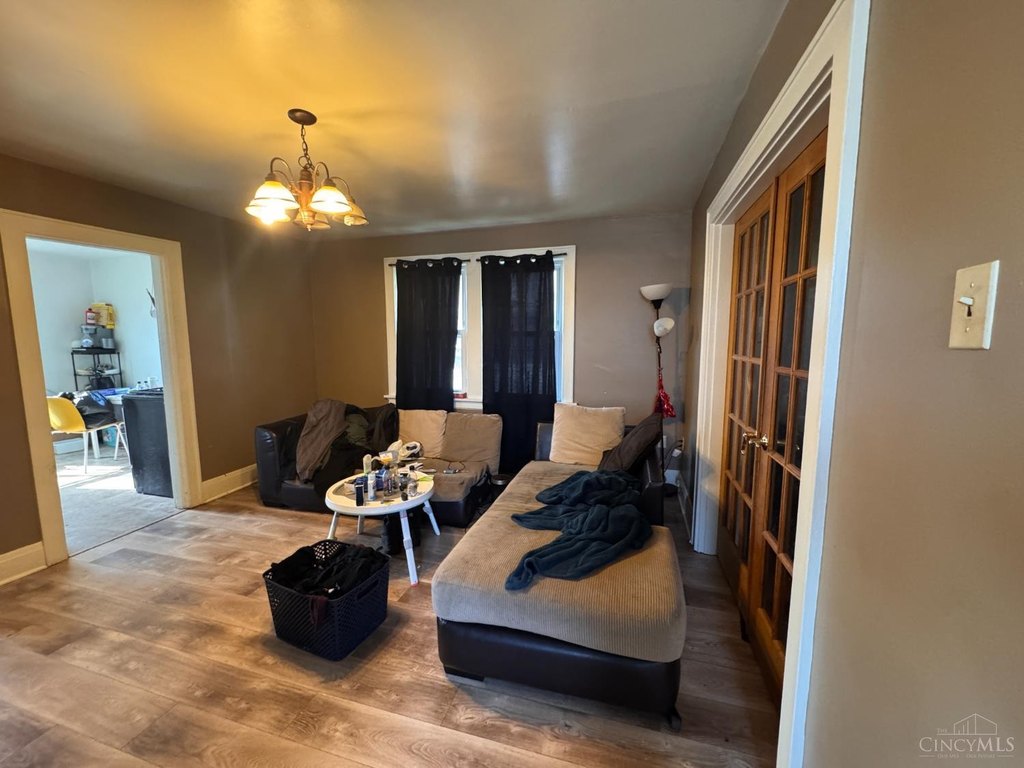 Picture 18
