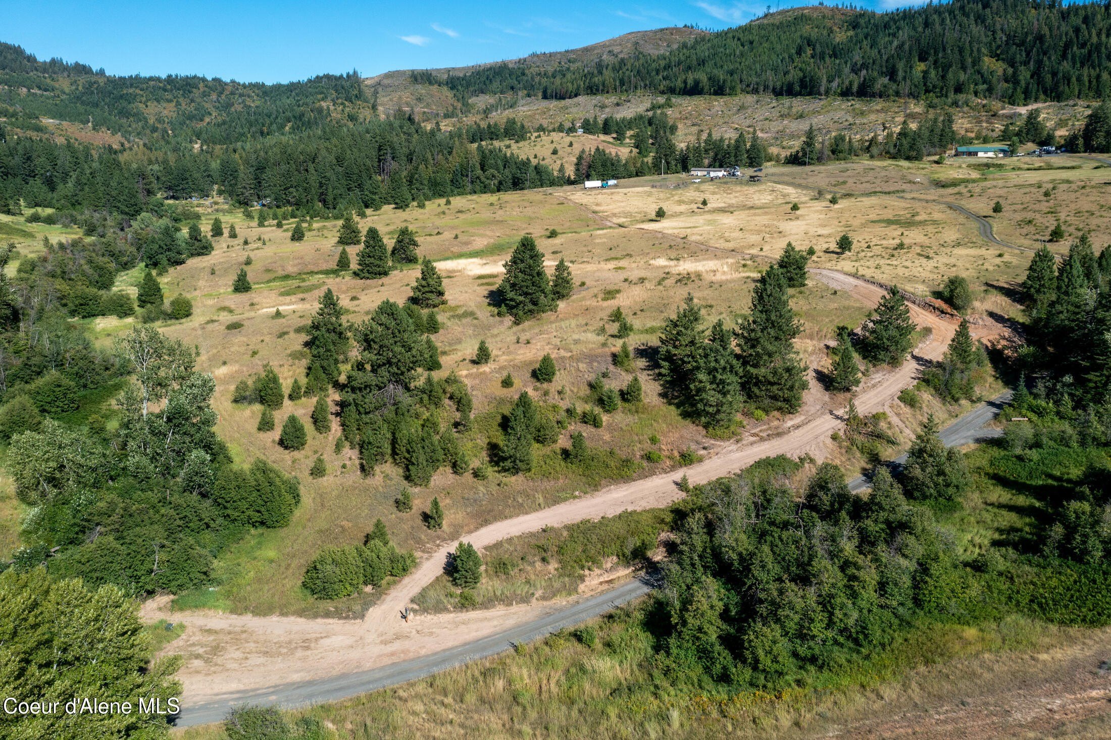 Secluded Mountain Land with Views