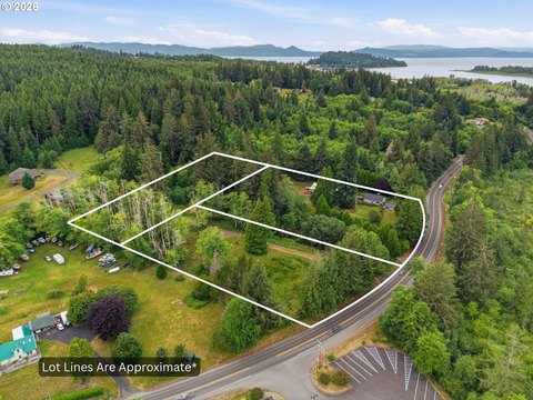 LAND - Astoria, OR