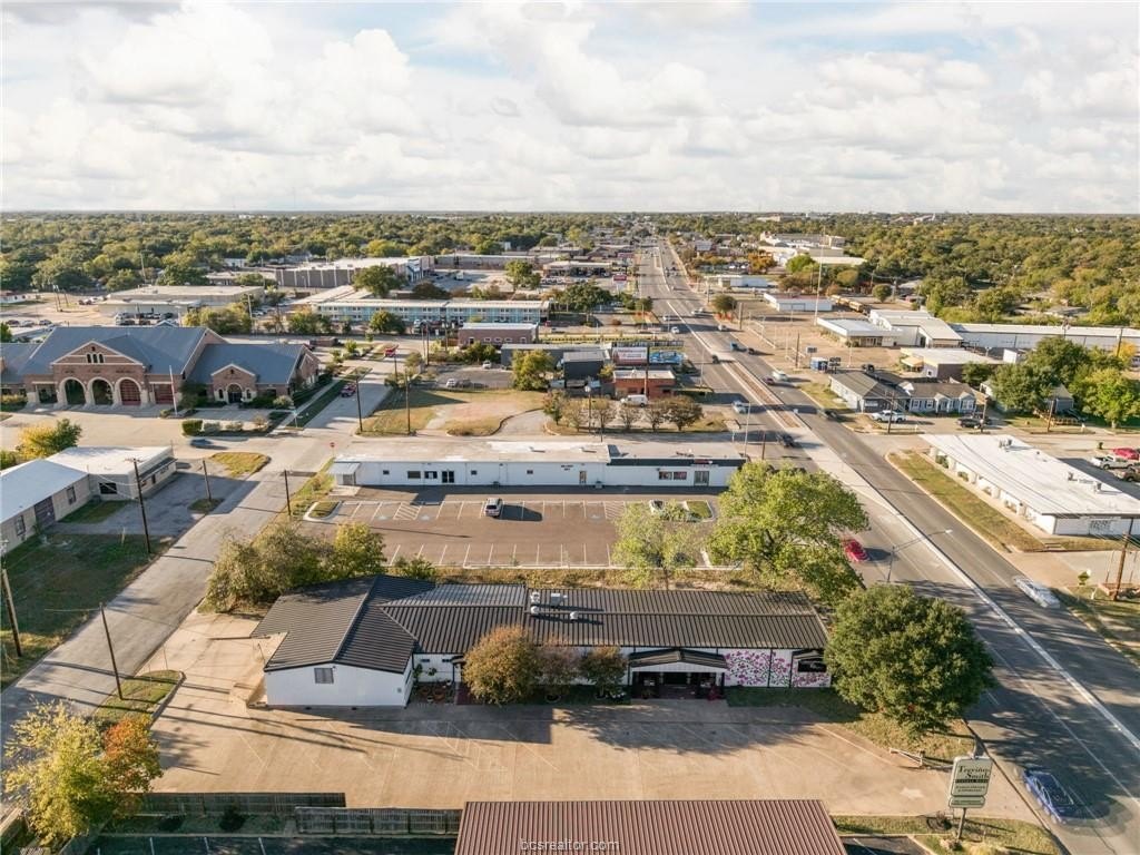 Texas Avenue Commercial Flex Building