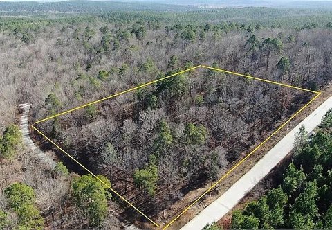 Land, Broken Bow, OK