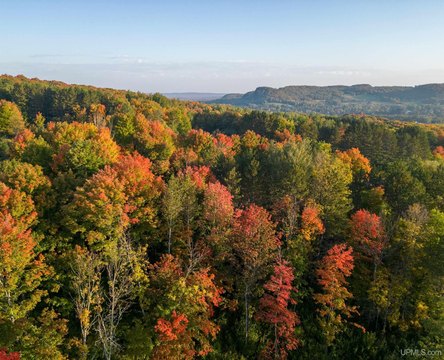 LAND - Bessemer, MI
