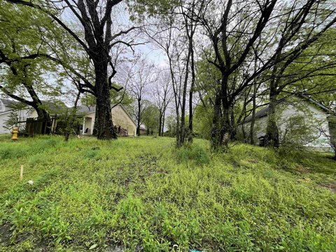 LAND - Fort Smith, AR