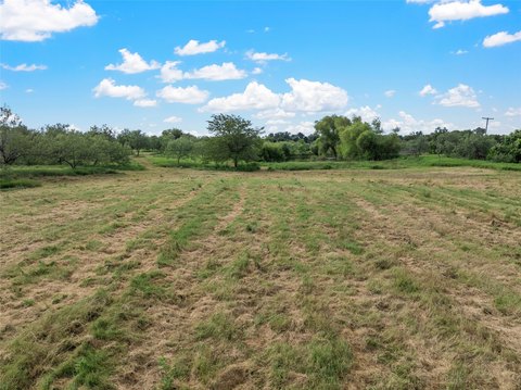 Agricultural Land with Pond