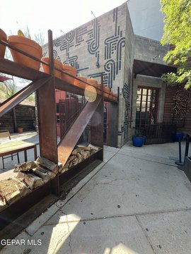 El Paso Commercial Space Available