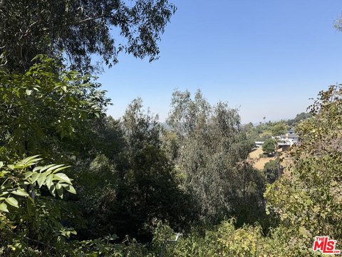 LAND - Los Angeles, CA