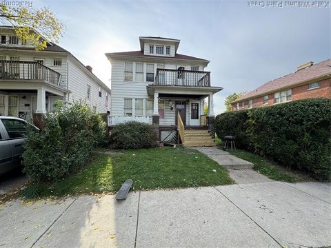 Detroit Duplex with Investment Potential