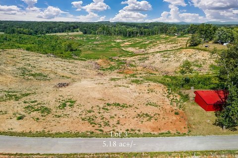 Unrestricted Land Near Dale Hollow