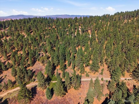 Land, Tehachapi, CA