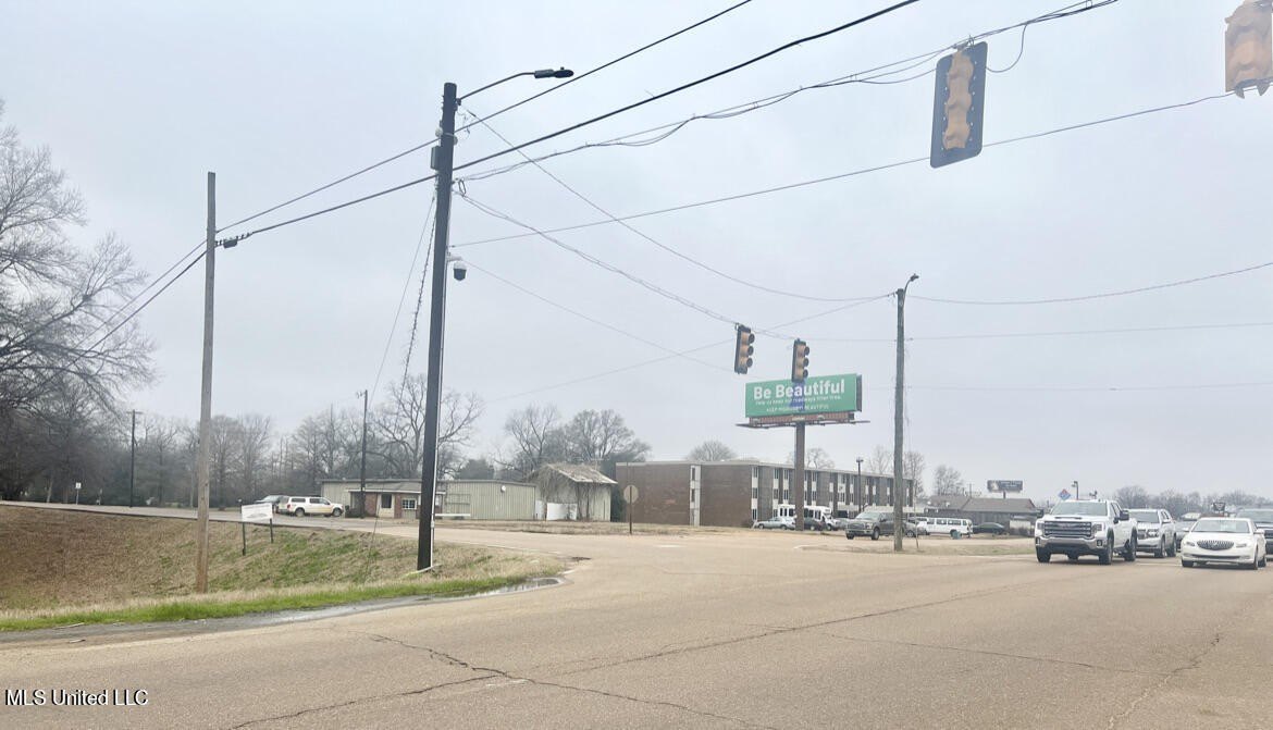 Prime Corner Lot on Highway