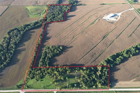 Land, Madrid, IA