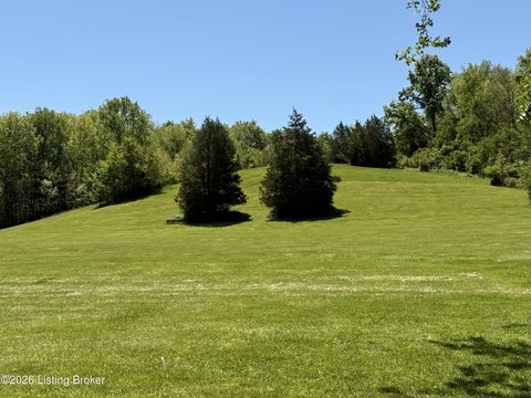 Kentucky Land with Barn and Creek