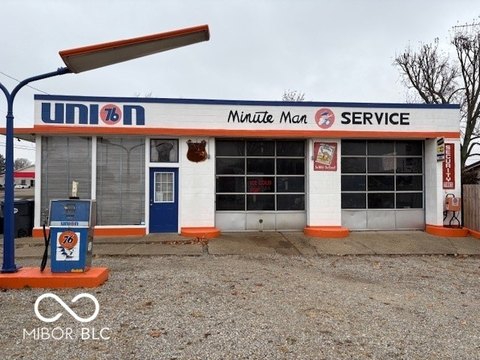 Commercial Building with Overhead Doors