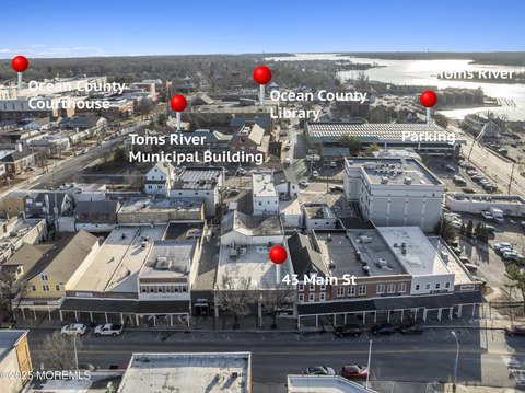 Commercial Building in Downtown Toms River