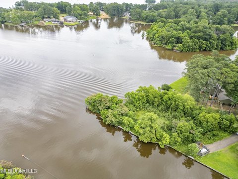 Waterfront Lot on the Reservoir