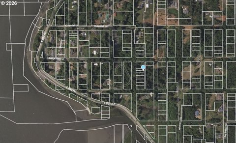 Land, NorthBend, OR