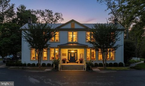 Turn-Key Inn and Restaurant