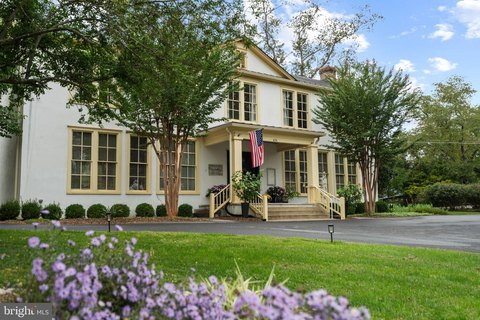 Turn-Key Inn and Restaurant