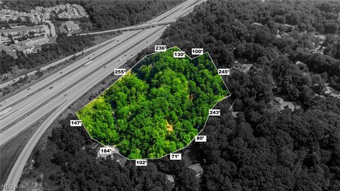 LAND - Willoughby Hills, OH