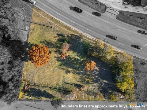 Picture of Commercial land at Victory Dr 105, Waco, TX