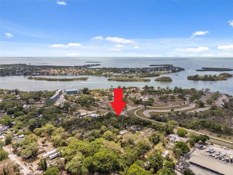 Commercial Sale, HOLIDAY, FL