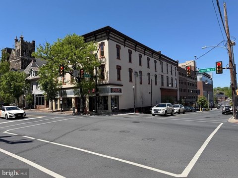 Second-Floor Flexible Office Space
