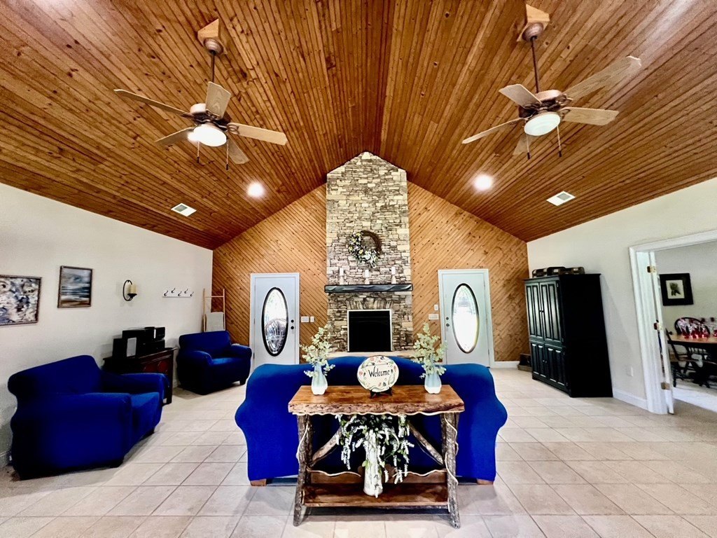 Picture 19