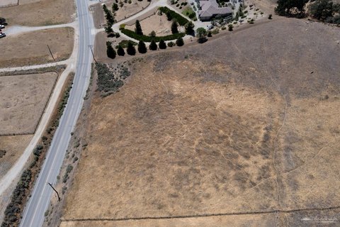 Residential Estate Lot with Views