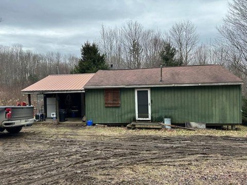 Recreational Hunting Land with Camp