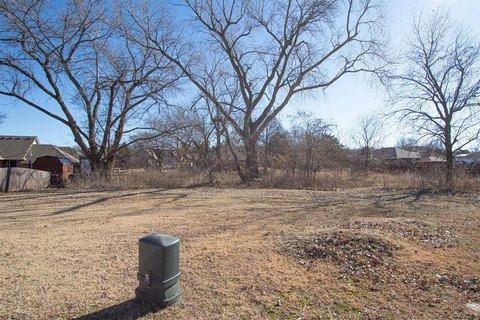 Residential Land in Purcell, OK