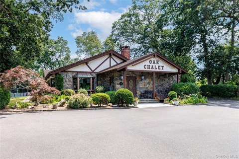 Iconic Restaurant on 1 Acre