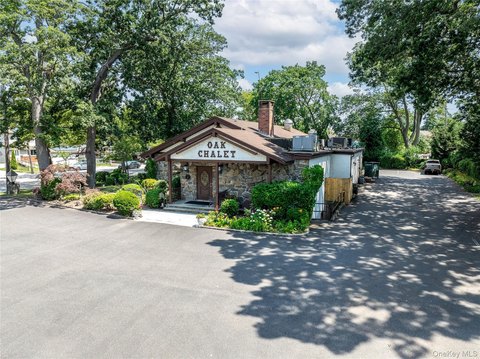 Iconic Restaurant on 1 Acre