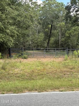 St. Helena Island Wooded Land