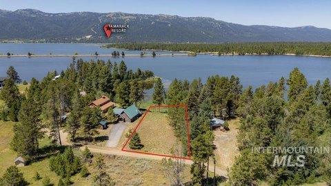 Lakefront Property in Donnelly, Idaho