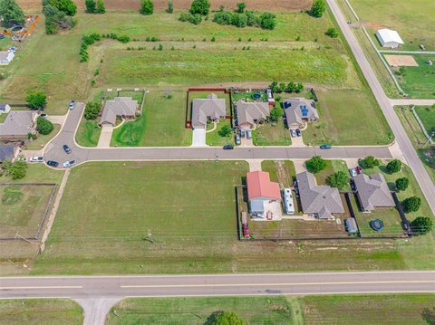 Residential Lot in Crescent, OK