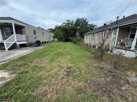 Land, New Orleans, LA