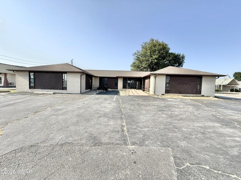 Carthage Commercial Property For Sale